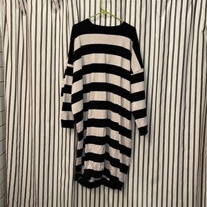 Super oversized sweater dress